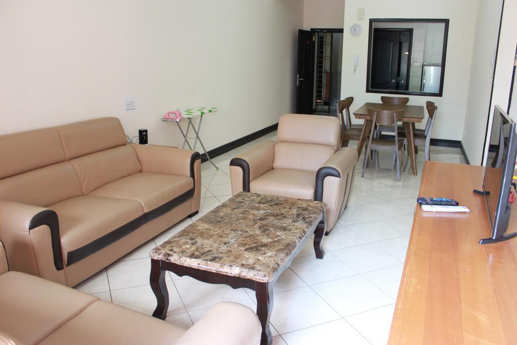 Homestay Marina Court Resort Kota Kinabalu Zewnętrze zdjęcie