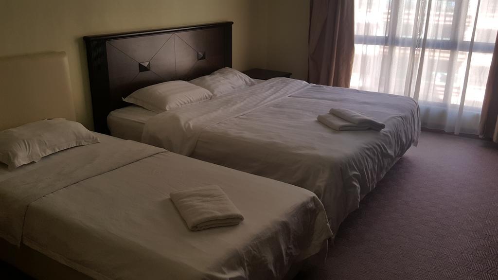 Homestay Marina Court Resort Kota Kinabalu Zewnętrze zdjęcie